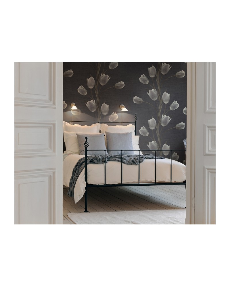 Papel Pintado R13061-4 LA VIE EN TULIPE BLACK - REBEL WALLS