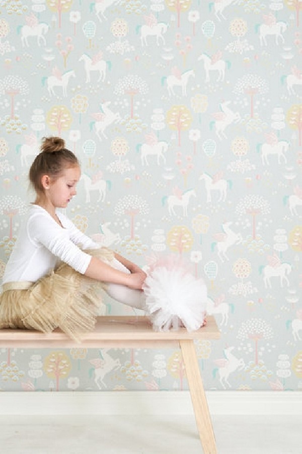 Wallpaper True Unicorns Grey 116-01 - MAJVILLAN
