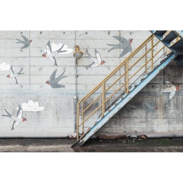 Papel de parede R16962 Stairway Graffiti, Swallow - REBEL WALLS Papel de parede R16962 Stairway Graffiti, Swallow - REBEL WALLS