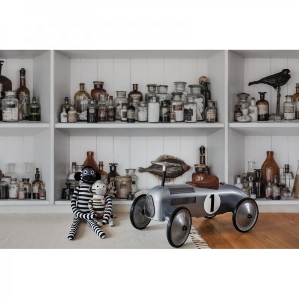 Papel Pintado R14182 Cabinet of Curios, Raw - REBEL WALLS
