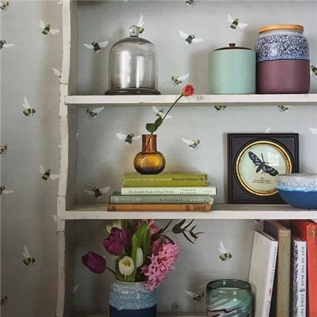 Bumblebee Linen Wallart 1522838134