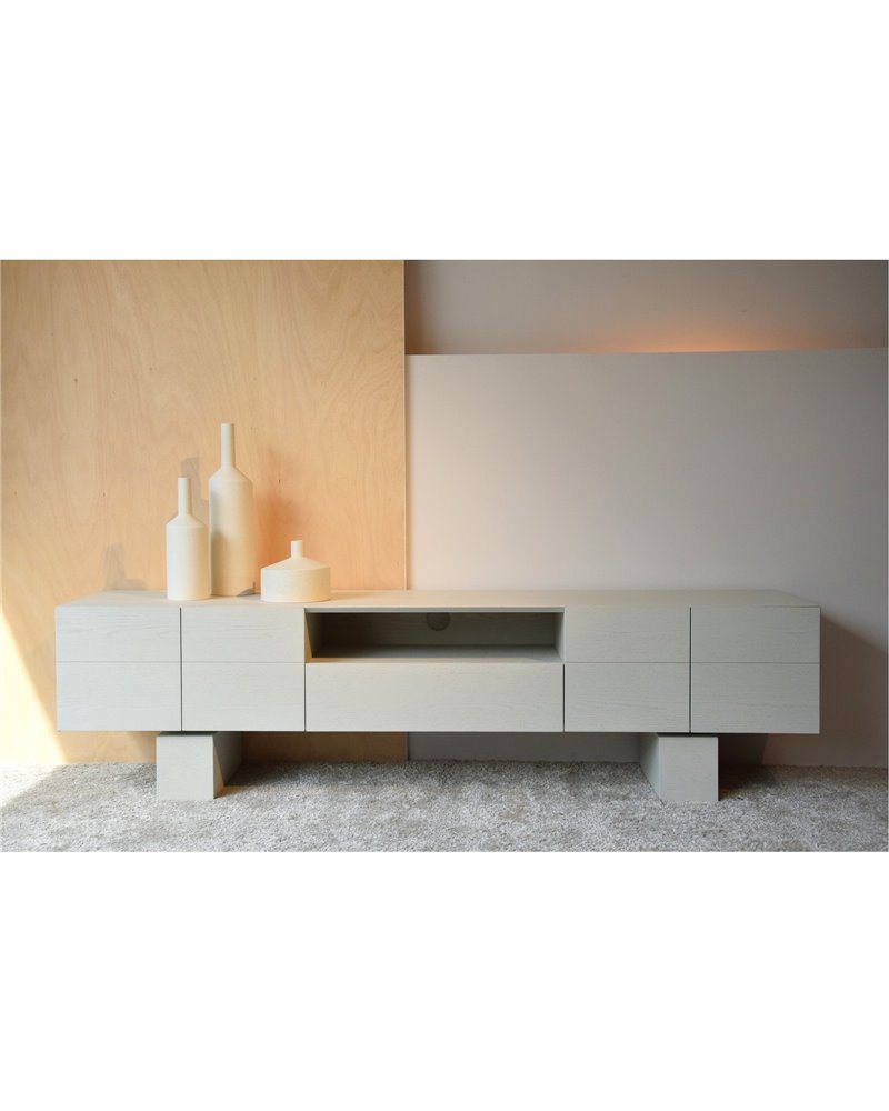 MUEBLE TV ROBLE EN TONO BLANCO ROTO MATE REF. 34H2010WW MUEBLE TV ROBLE EN TONO BLANCO ROTO MATE REF. 34H2010WW