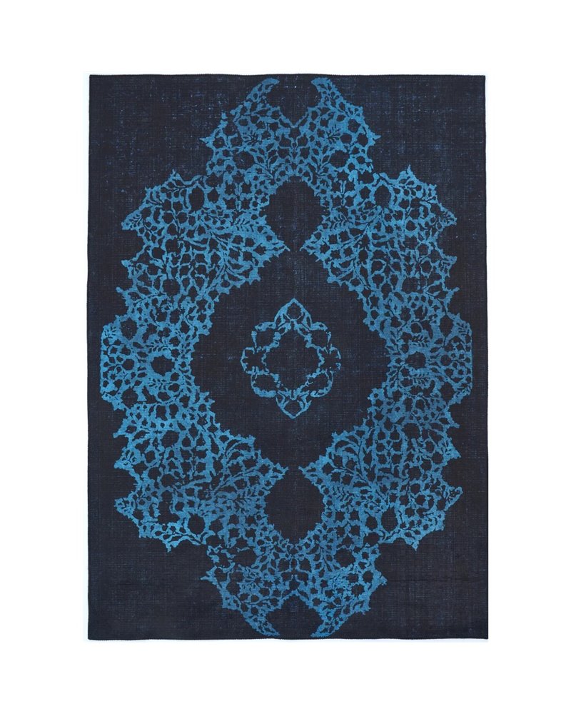 ORNAMENT BLUE