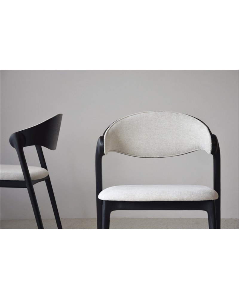 SET 2 SILLAS LEA. MADERA.NEGRO BEIGE