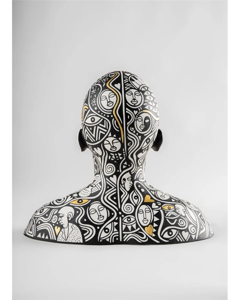 The Dreamer by Laolu - Busto