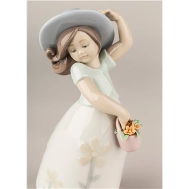 Mädchenfigur Kleines...