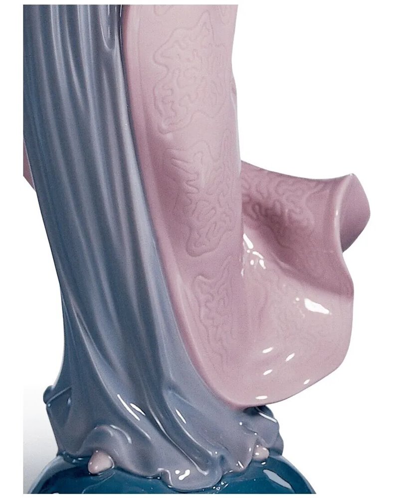 Virgen con ramo