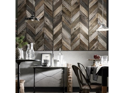 Wood effect wallpaper